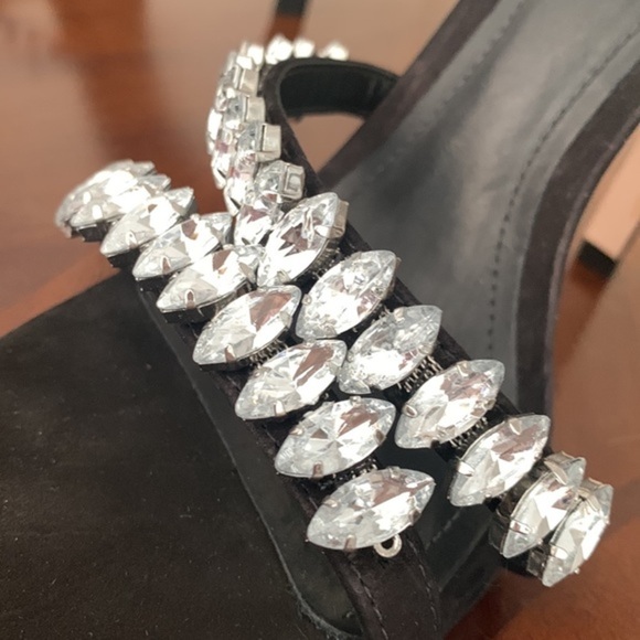 ‼️New $178.00 SCHUTZ Crystal Bling heels - Picture 3 of 14